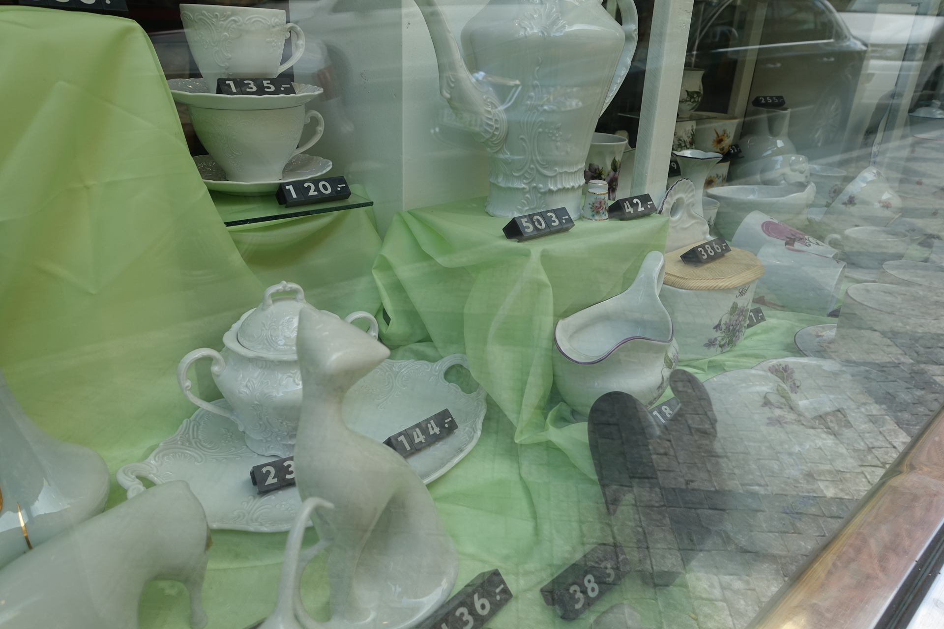 チェコマイセンを買った話 ～プラハの旅: しろくまなまいにち。